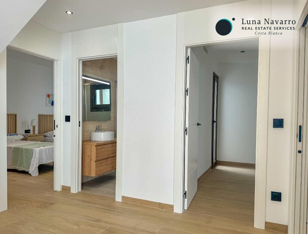 4 sypialnia Willa na sprzedaż w Finestrat z basenem - 775 000 € (Ref: 8559630)