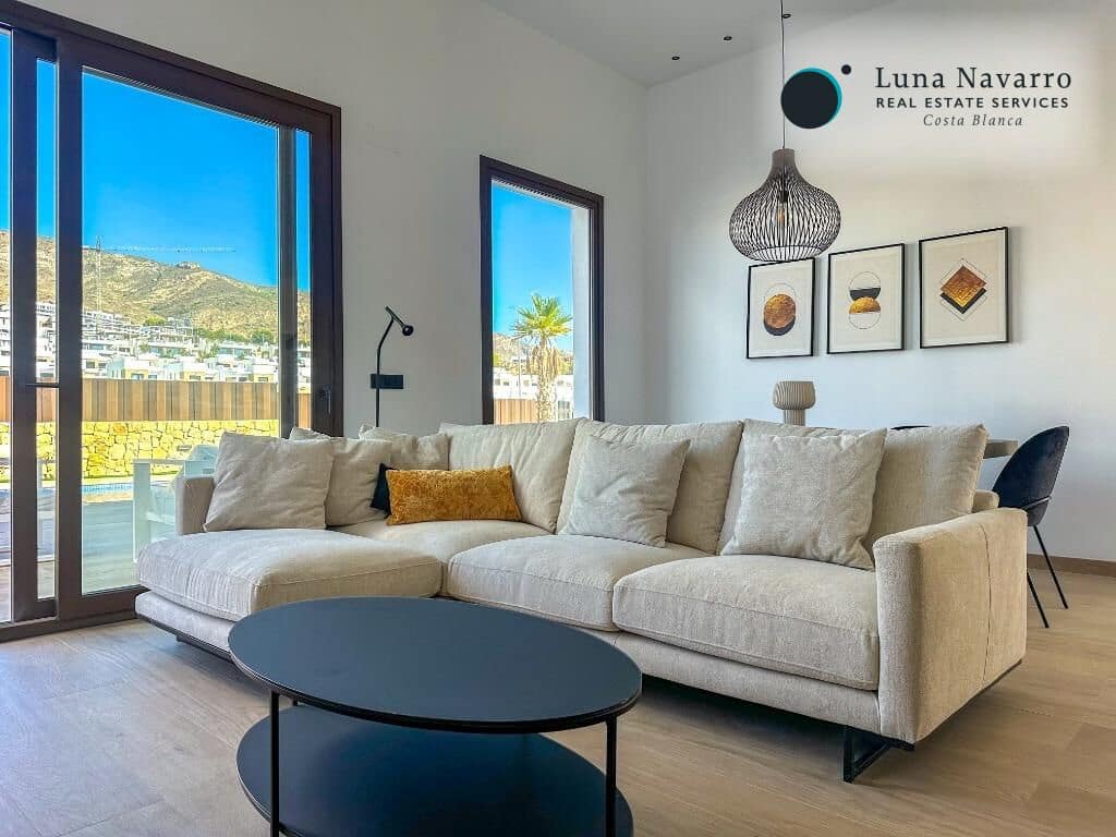 4 sypialnia Willa na sprzedaż w Finestrat z basenem - 775 000 € (Ref: 8559630)