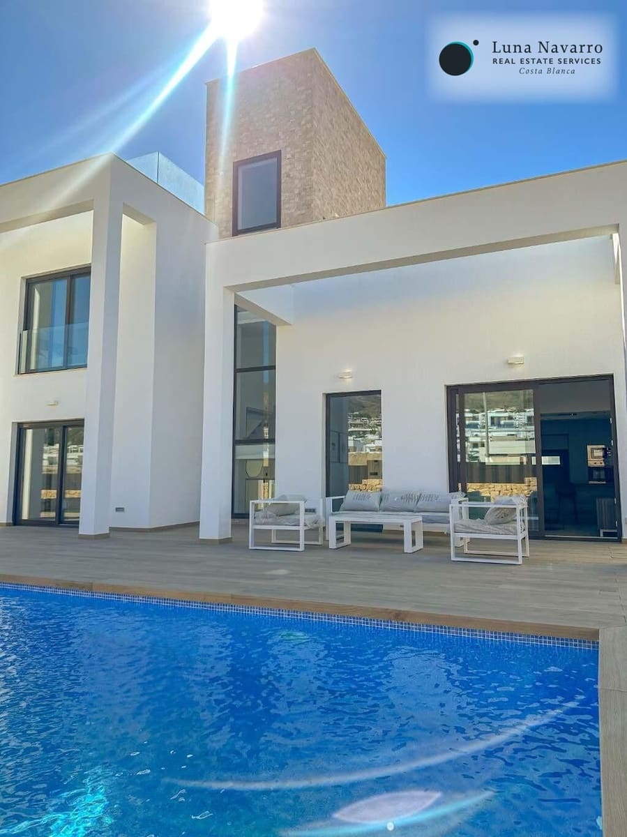 4 sypialnia Willa na sprzedaż w Finestrat z basenem - 775 000 € (Ref: 8559630)