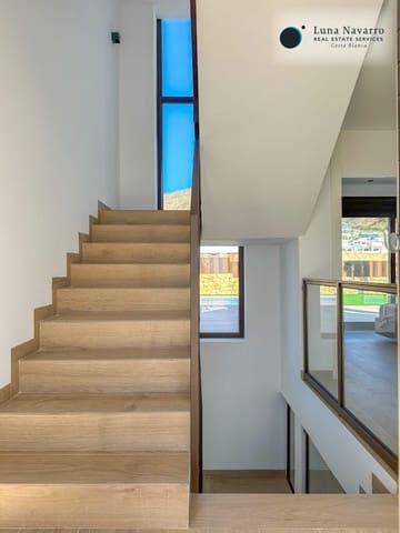 4 sypialnia Willa na sprzedaż w Finestrat z basenem - 775 000 € (Ref: 8559630)