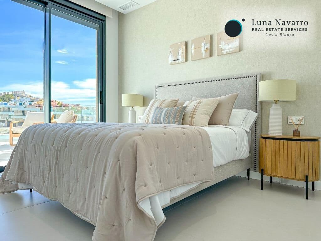 Chalet de 3 habitaciones en Finestrat en venta con piscina garaje - 549.000 € (Ref: 8666497)