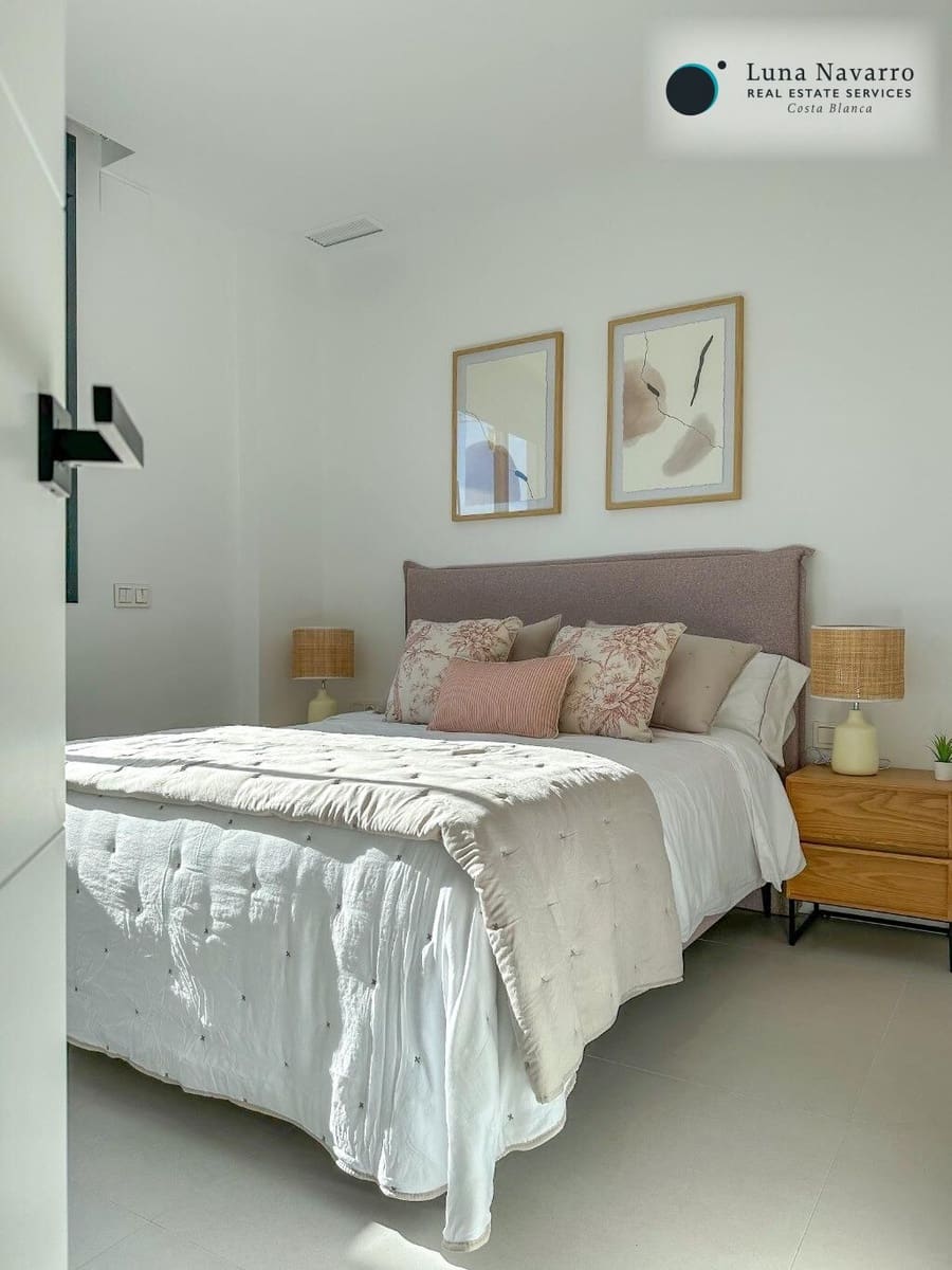 Chalet de 3 habitaciones en Finestrat en venta con piscina garaje - 549.000 € (Ref: 8666497)