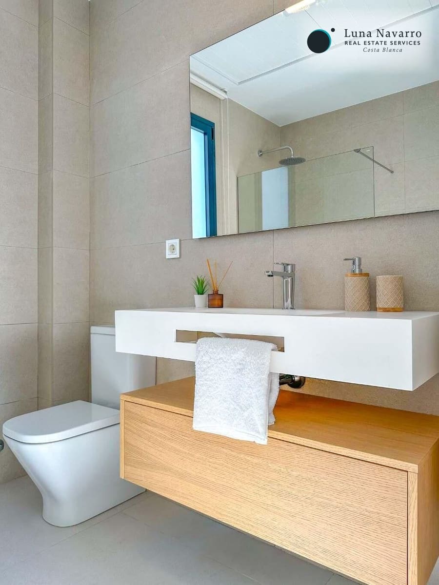 Chalet de 3 habitaciones en Finestrat en venta con piscina garaje - 549.000 € (Ref: 8666497)