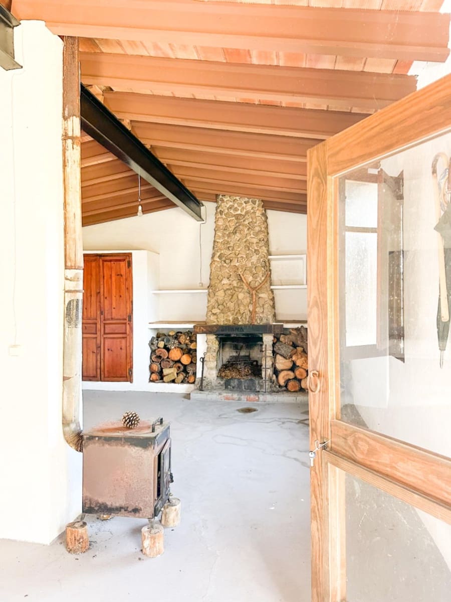 2 bedroom Finca/Country House for sale in Confrides - € 120,000 (Ref: 9730762)