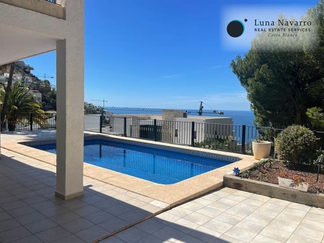 3 sypialnia Willa na sprzedaż w Altea z basenem garażem - 1 650 000 € (Ref: 9730763)