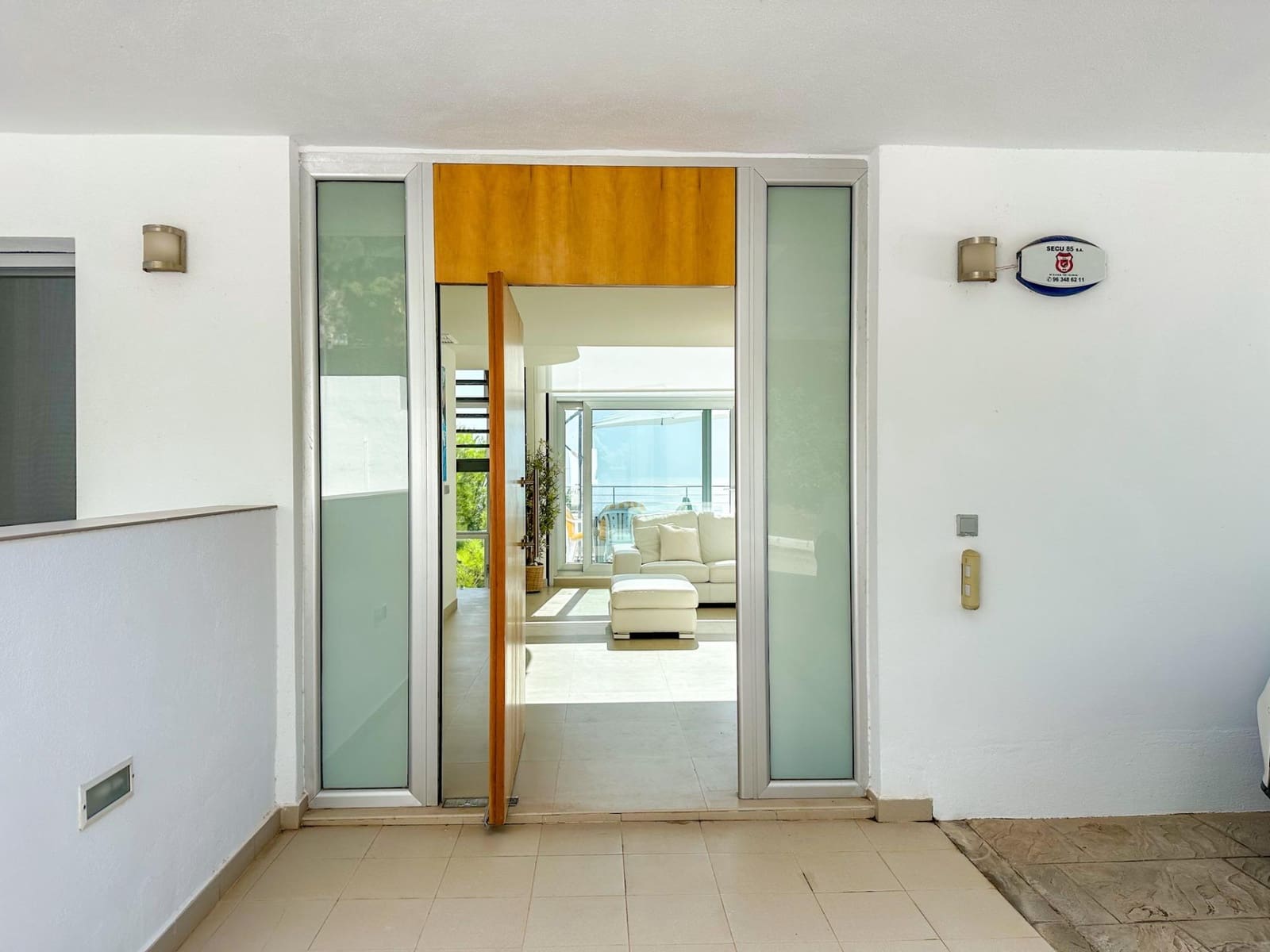 4 bedroom Villa for sale in Altea with pool - € 1,250,000 (Ref: 9730765)