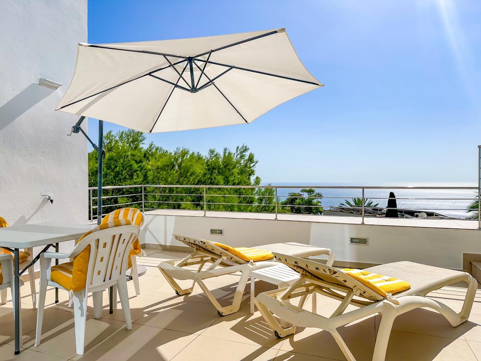 4 bedroom Villa for sale in Altea with pool - € 1,250,000 (Ref: 9730765)