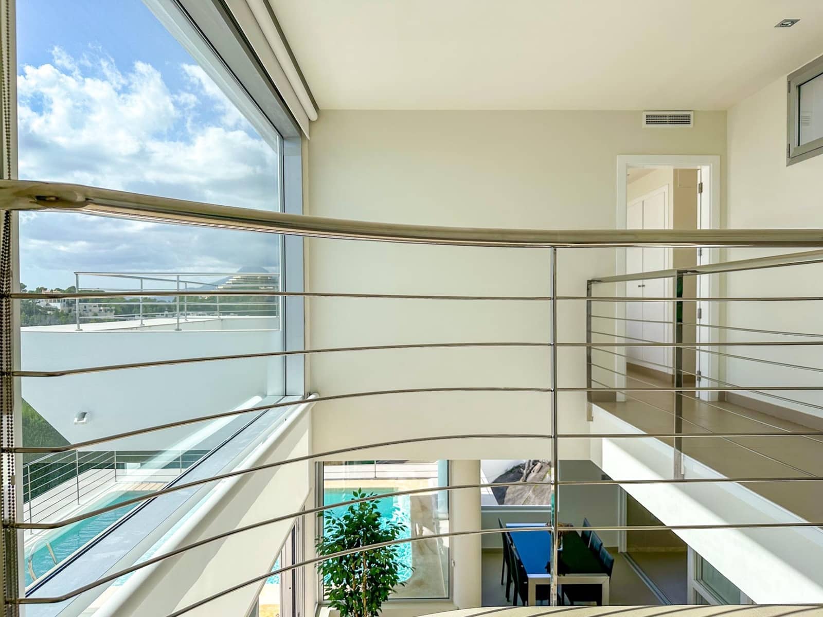 4 bedroom Villa for sale in Altea with pool - € 1,250,000 (Ref: 9730765)