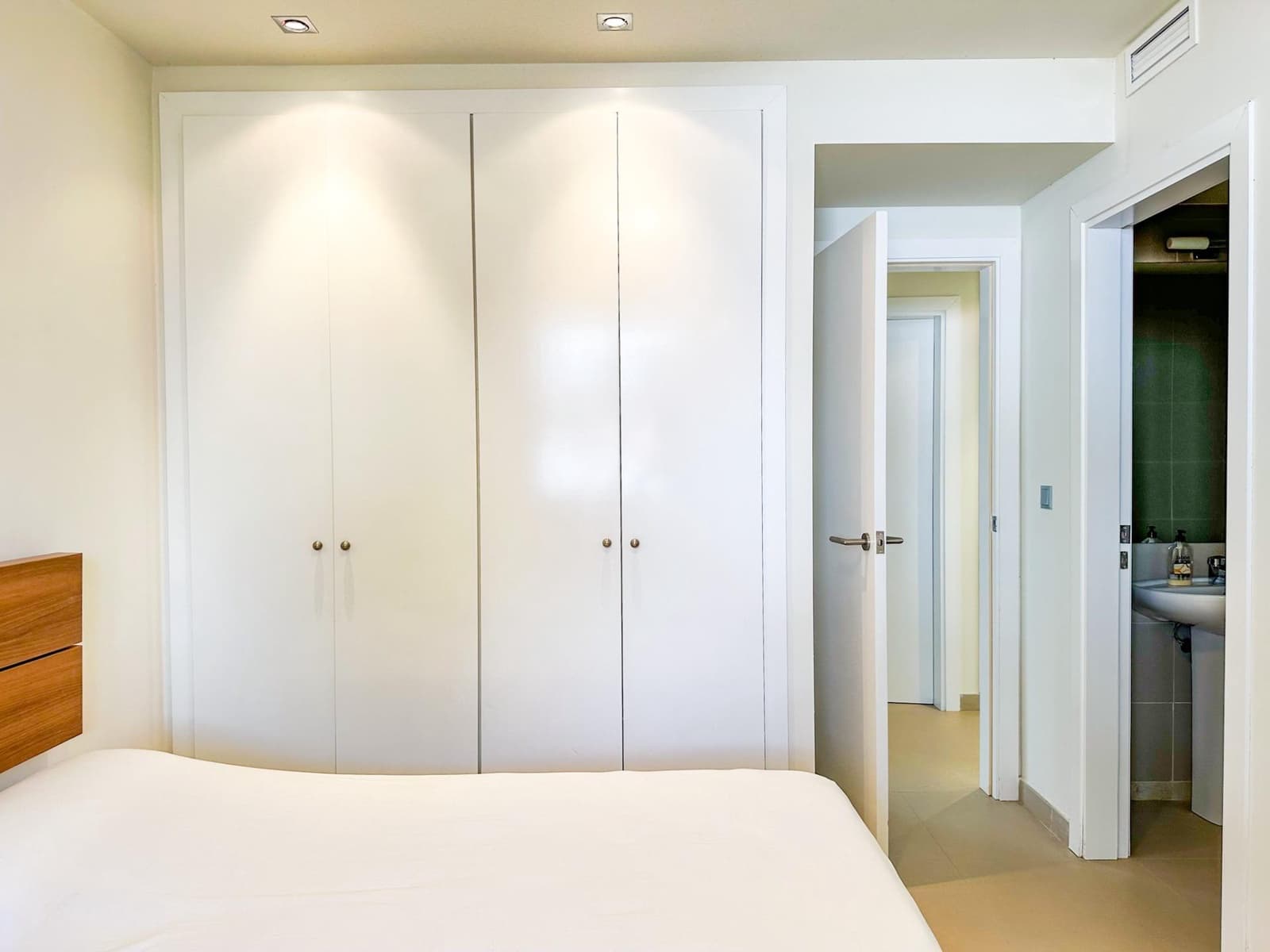 4 bedroom Villa for sale in Altea with pool - € 1,250,000 (Ref: 9730765)