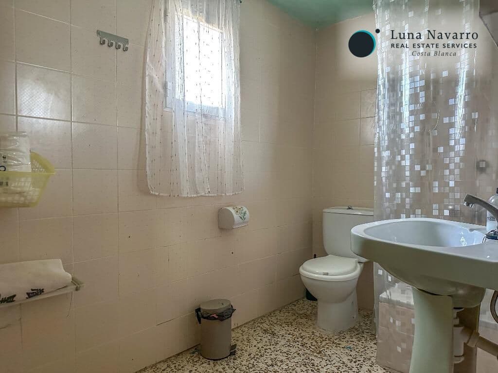 3 bedroom Finca/Country House for sale in Confrides - € 180,000 (Ref: 9730766)