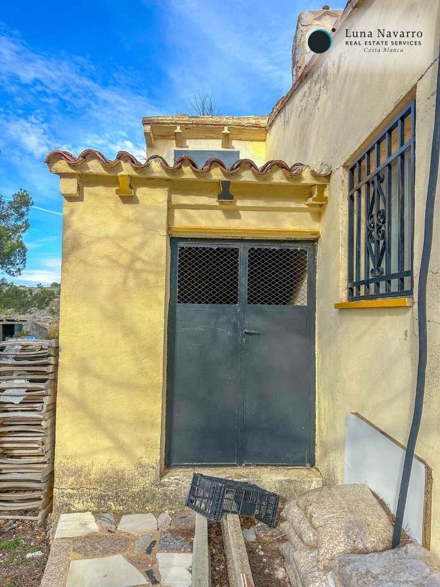 3 bedroom Finca/Country House for sale in Confrides - € 180,000 (Ref: 9730766)