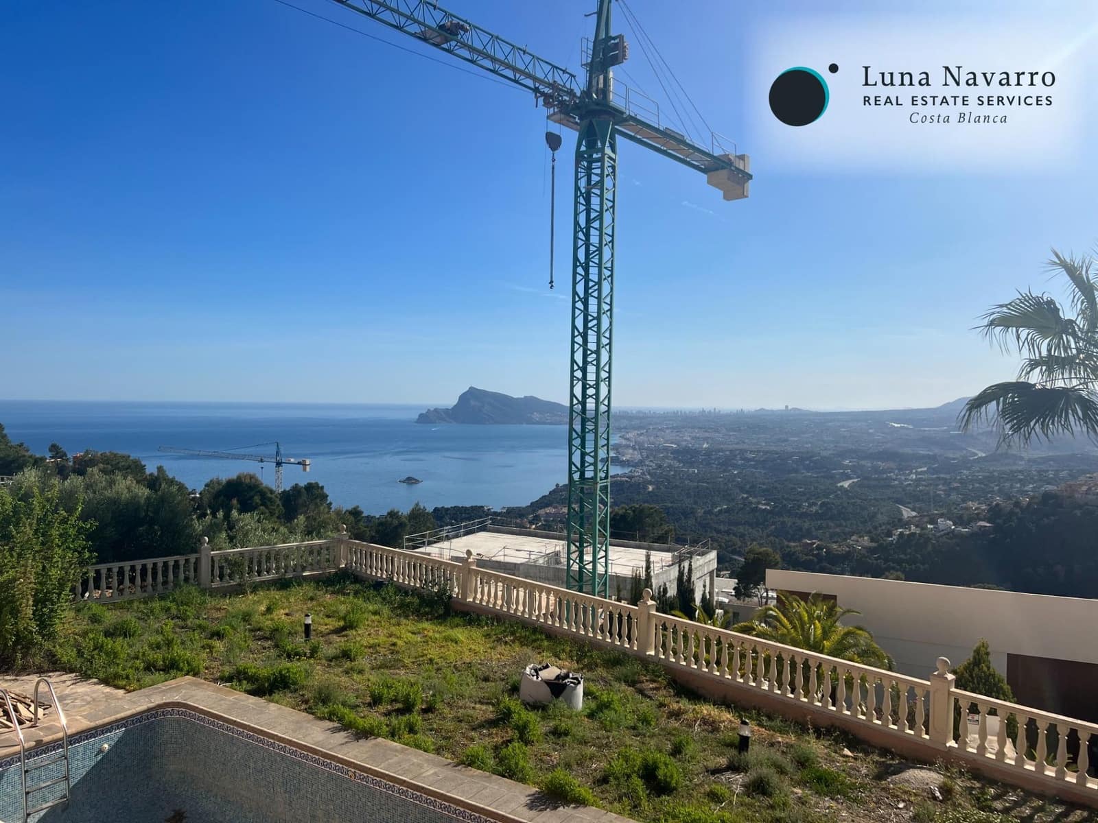 Chalet de 4 habitaciones en Altea en venta con piscina garaje - 2.690.000 € (Ref: 9730768)