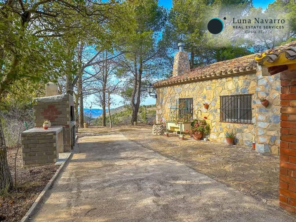 4 bedroom Finca/Country House for sale in Confrides with garage - € 230,000 (Ref: 9730769)