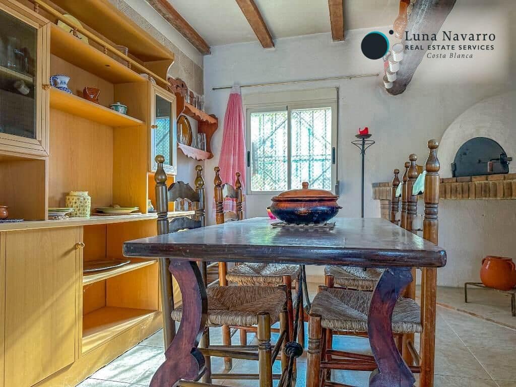 4 bedroom Finca/Country House for sale in Confrides with garage - € 230,000 (Ref: 9730769)