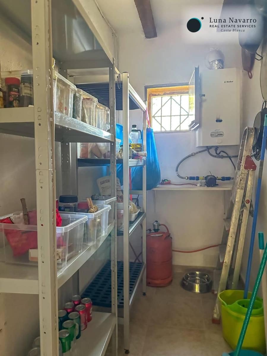 4 bedroom Finca/Country House for sale in Confrides with garage - € 230,000 (Ref: 9730769)