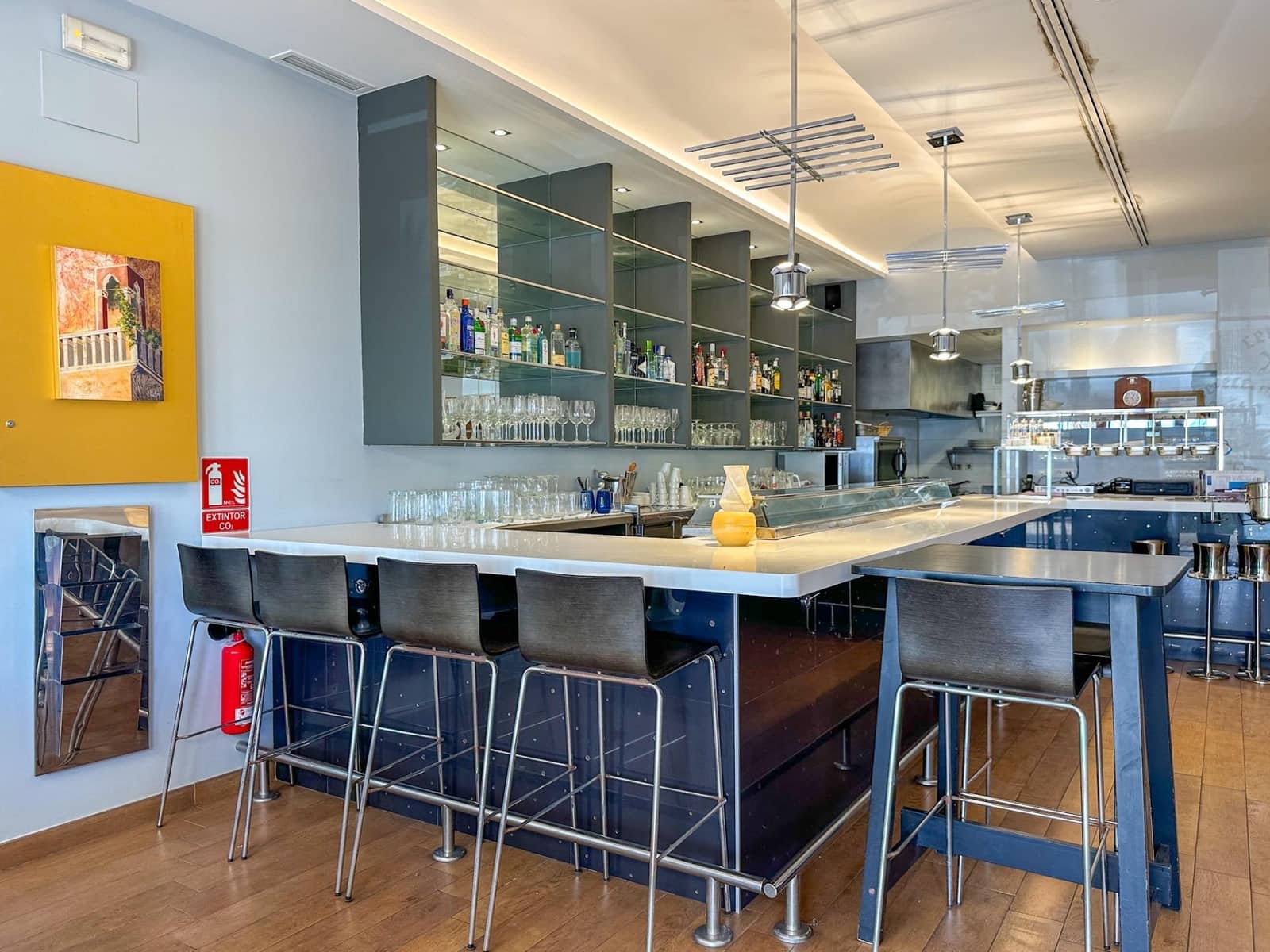 Business for sale in Altea - € 87,000 (Ref: 9831668)