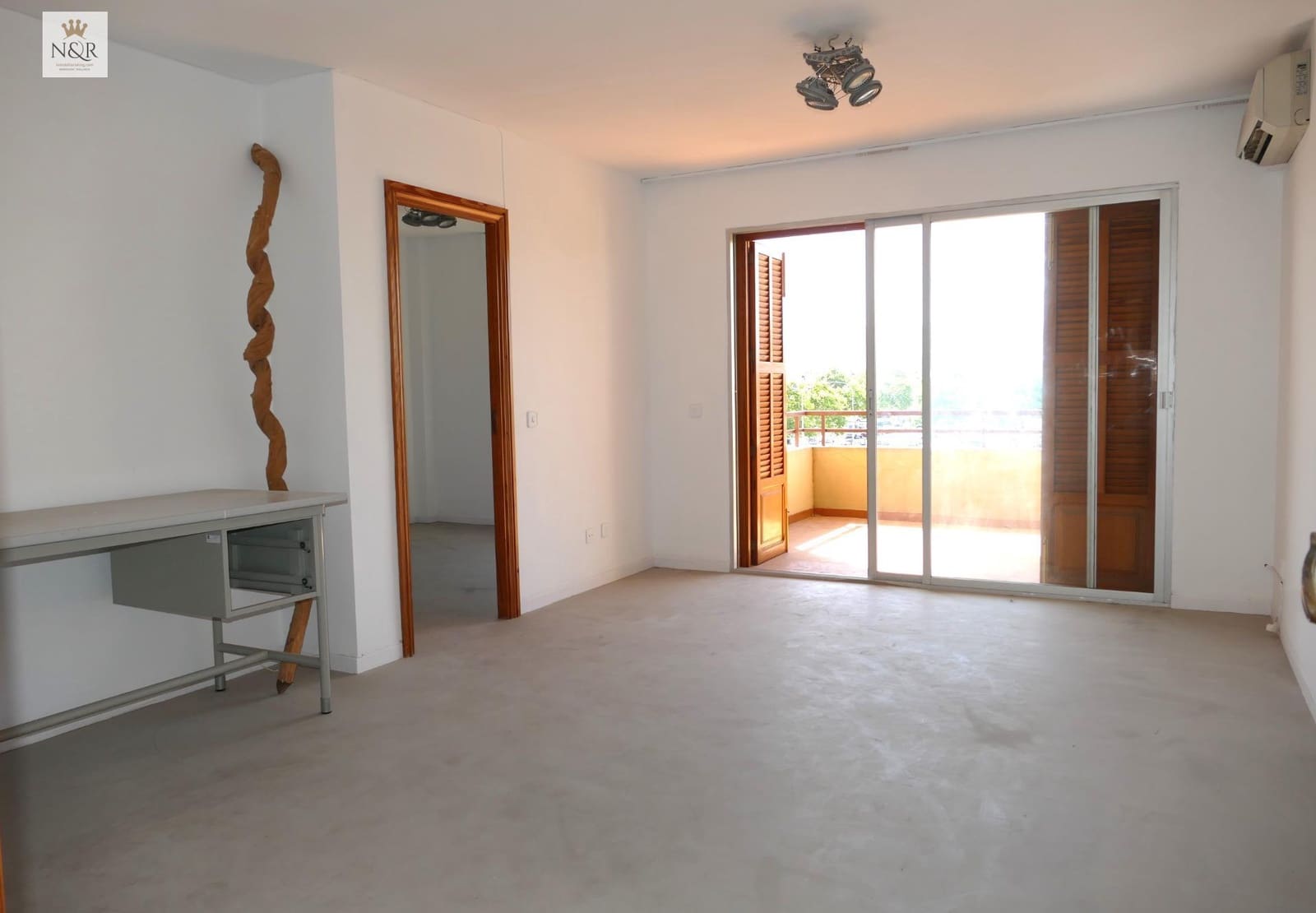 4 bedroom Flat for sale in Palma de Mallorca - € 420,000 (Ref: 9936759)