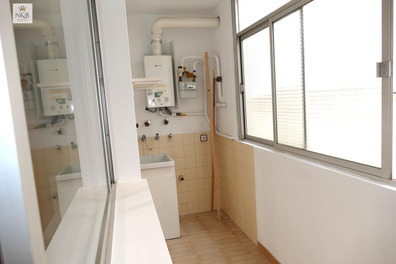 4 bedroom Flat for sale in Palma de Mallorca - € 420,000 (Ref: 9936759)