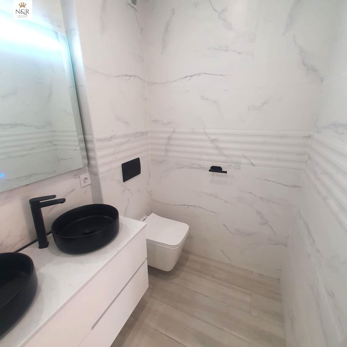 2 bedroom Flat for sale in Palma de Mallorca - € 469,000 (Ref: 9936762)
