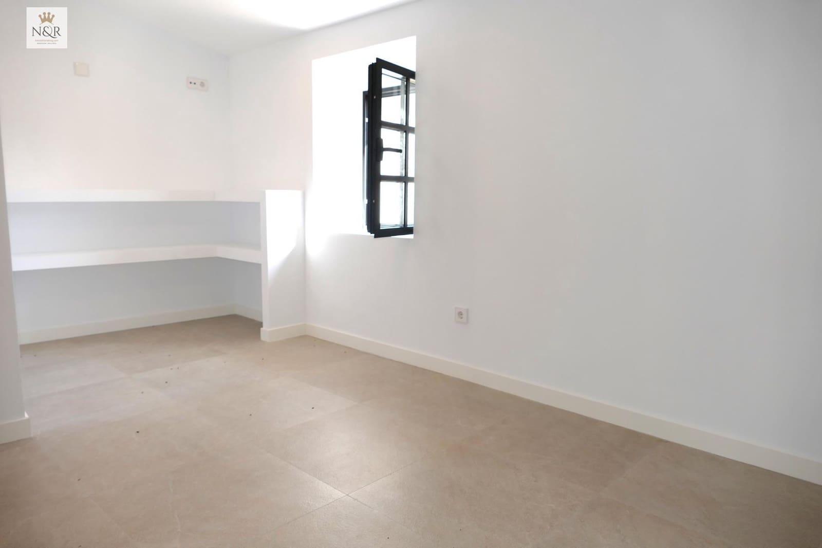 3 bedroom Townhouse for rent in Sineu with pool - € 2,500 (Ref: 9936763)