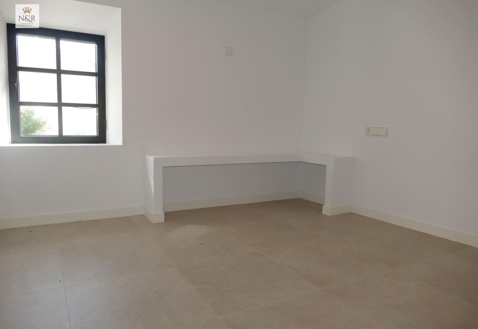3 bedroom Townhouse for rent in Sineu with pool - € 2,500 (Ref: 9936763)