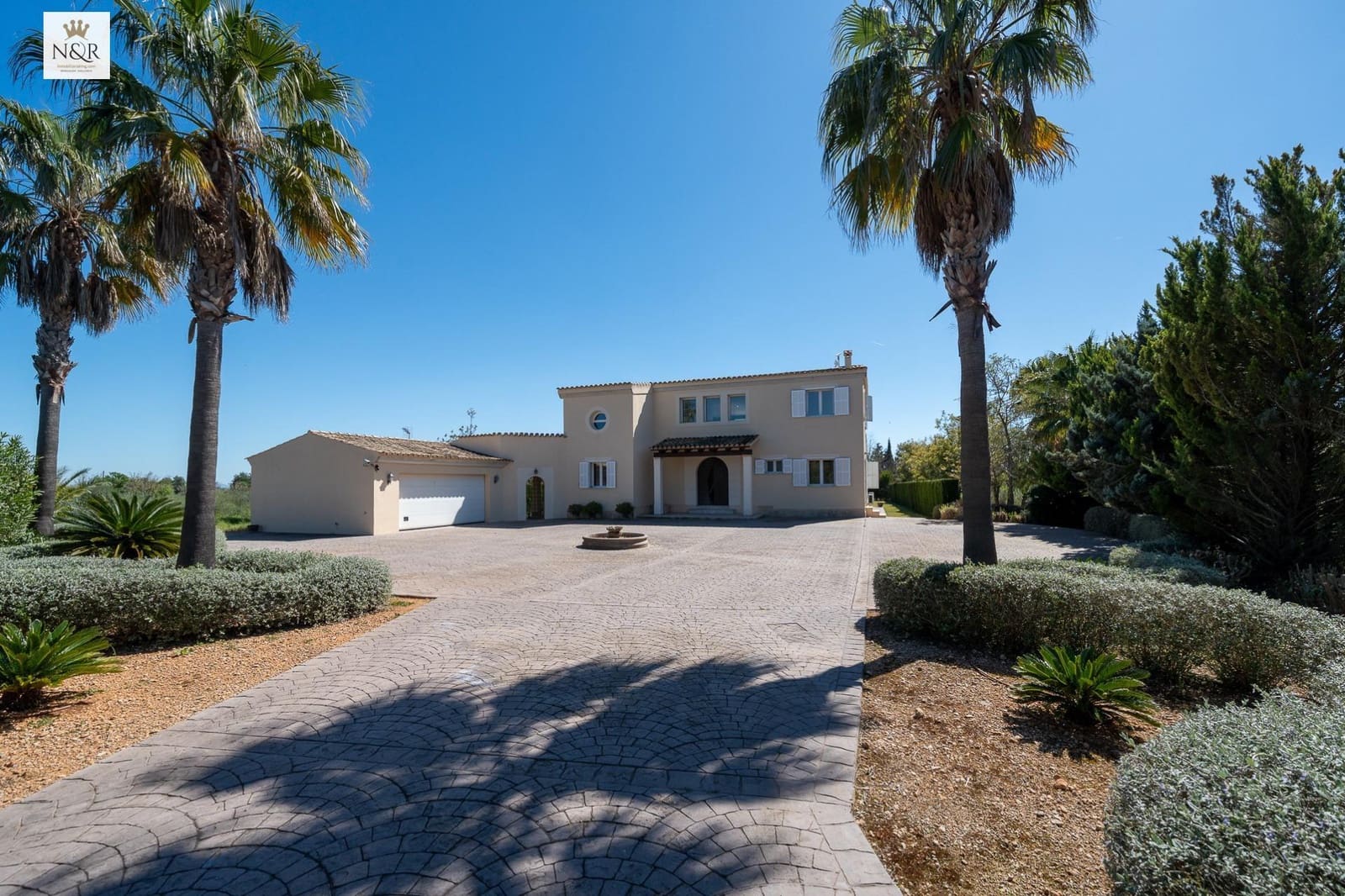 5 bedroom Villa for sale in Binissalem with pool garage - € 2,400,000 (Ref: 9936765)