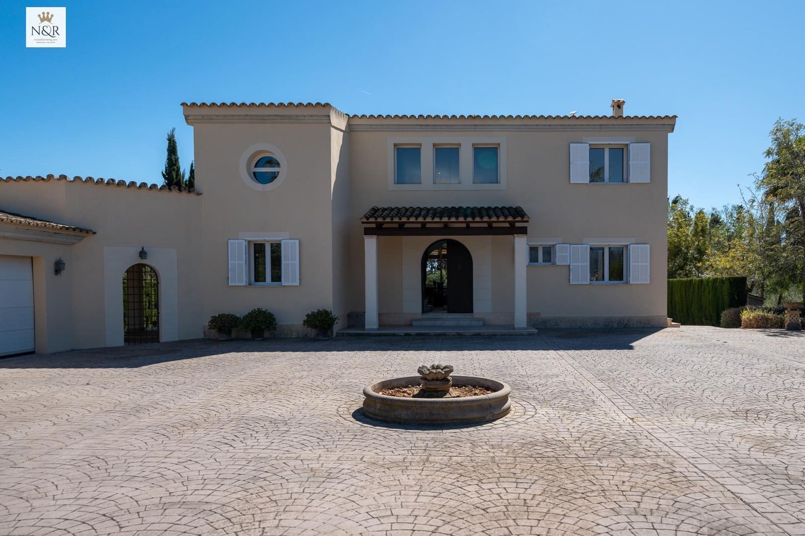 5 bedroom Villa for sale in Binissalem with pool garage - € 2,400,000 (Ref: 9936765)
