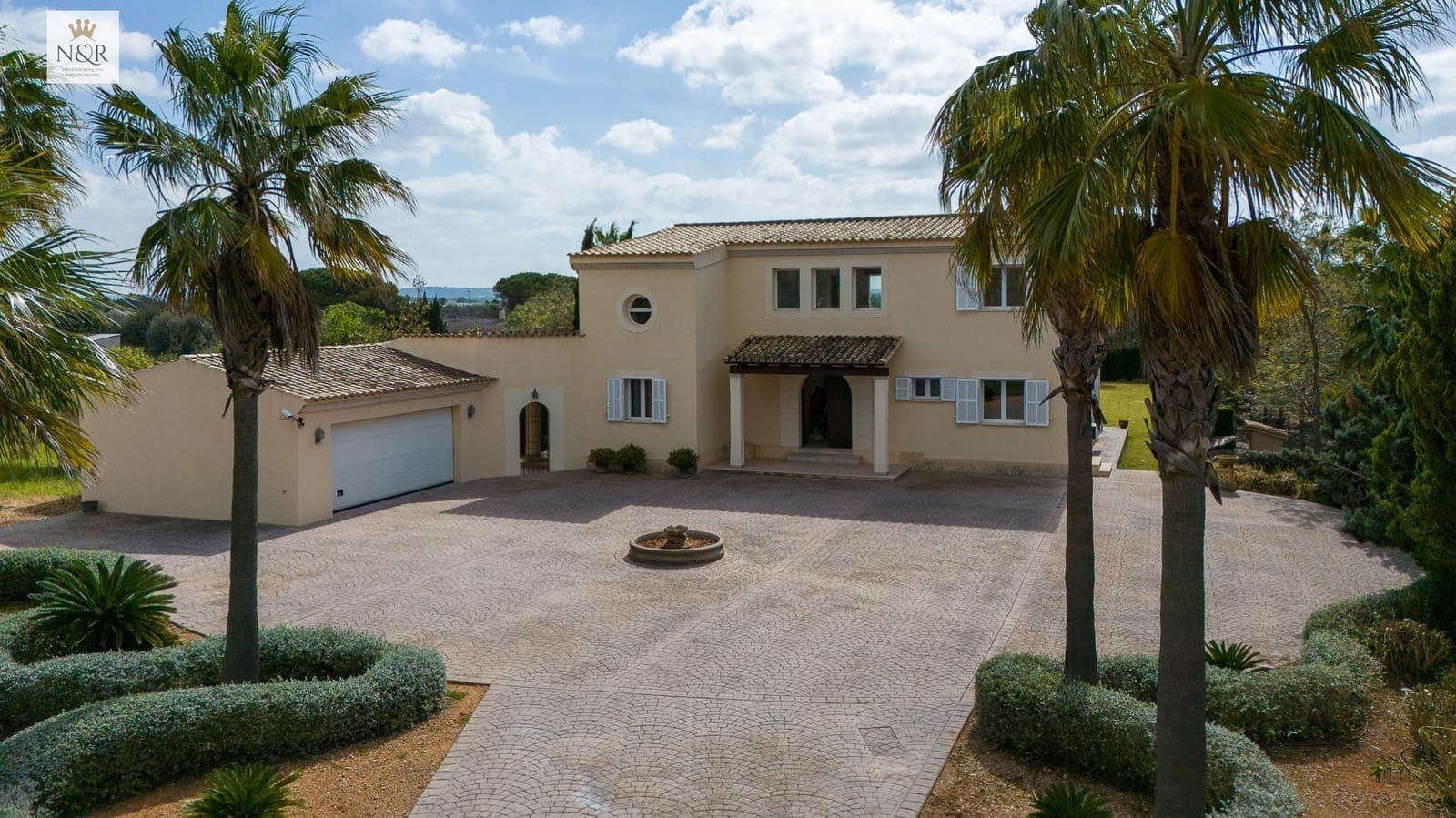 5 bedroom Villa for sale in Binissalem with pool garage - € 2,400,000 (Ref: 9936765)