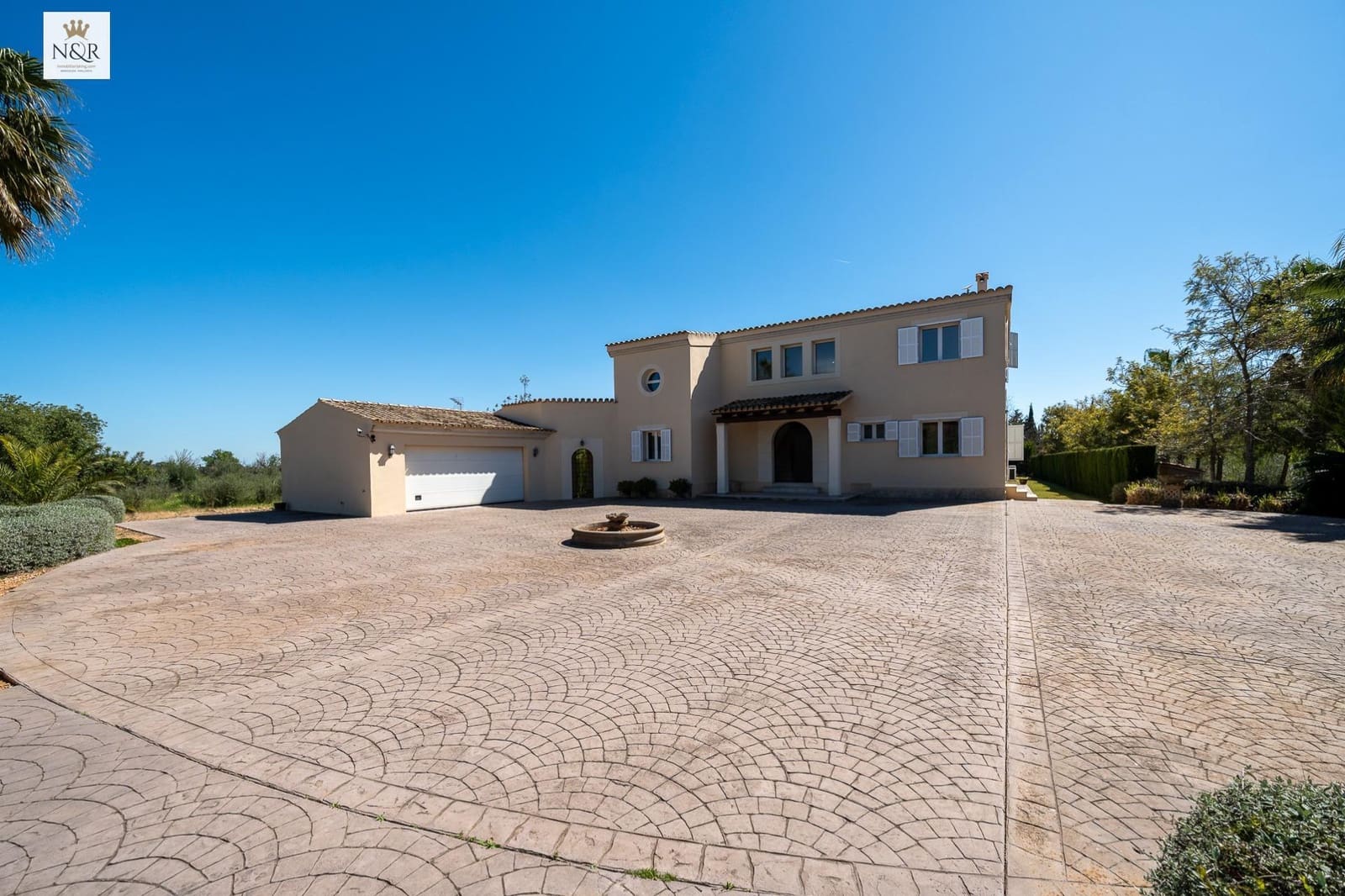 5 bedroom Villa for sale in Binissalem with pool garage - € 2,400,000 (Ref: 9936765)