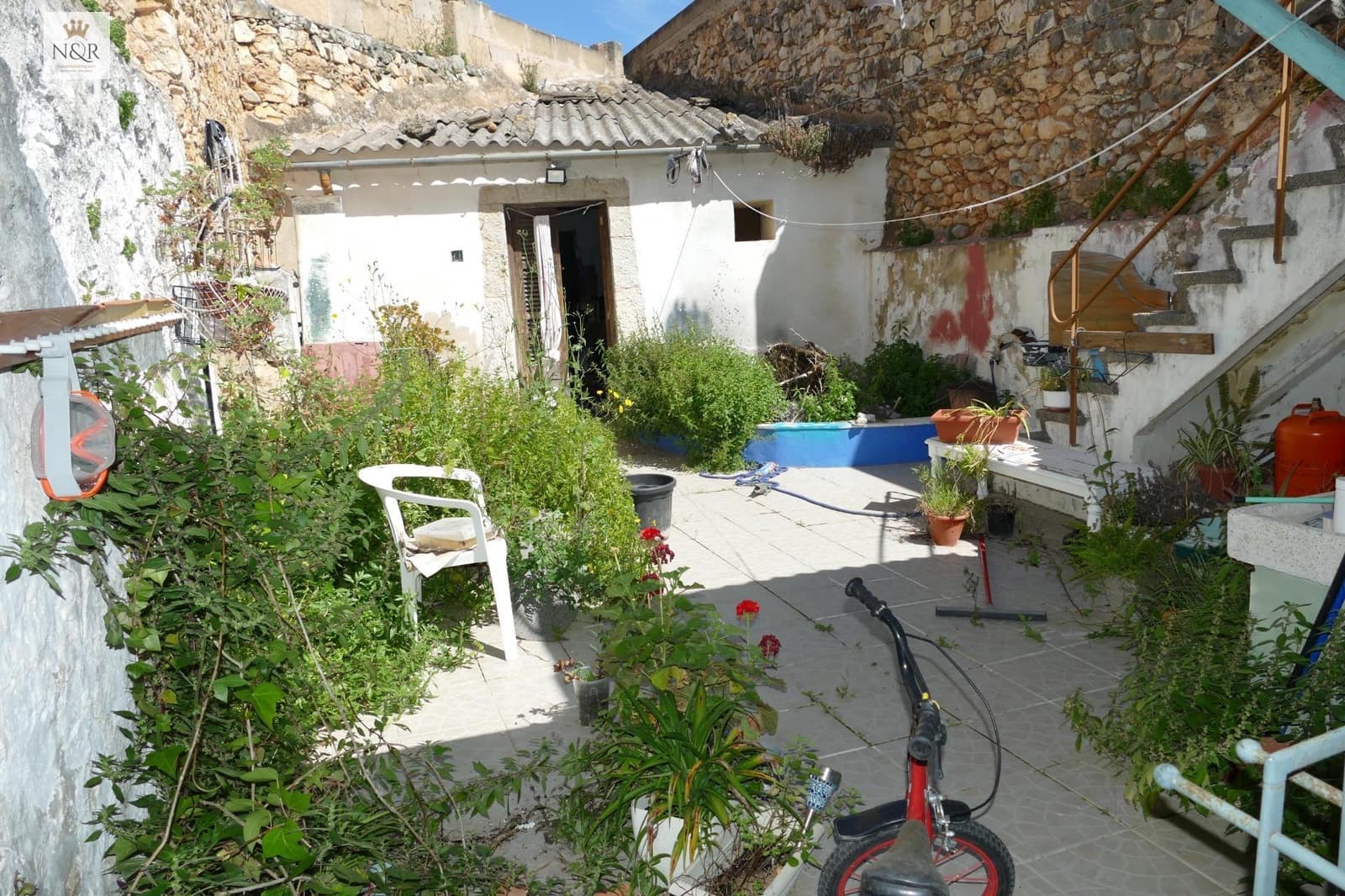 4 bedroom Villa for sale in Binissalem - € 475,000 (Ref: 9936768)