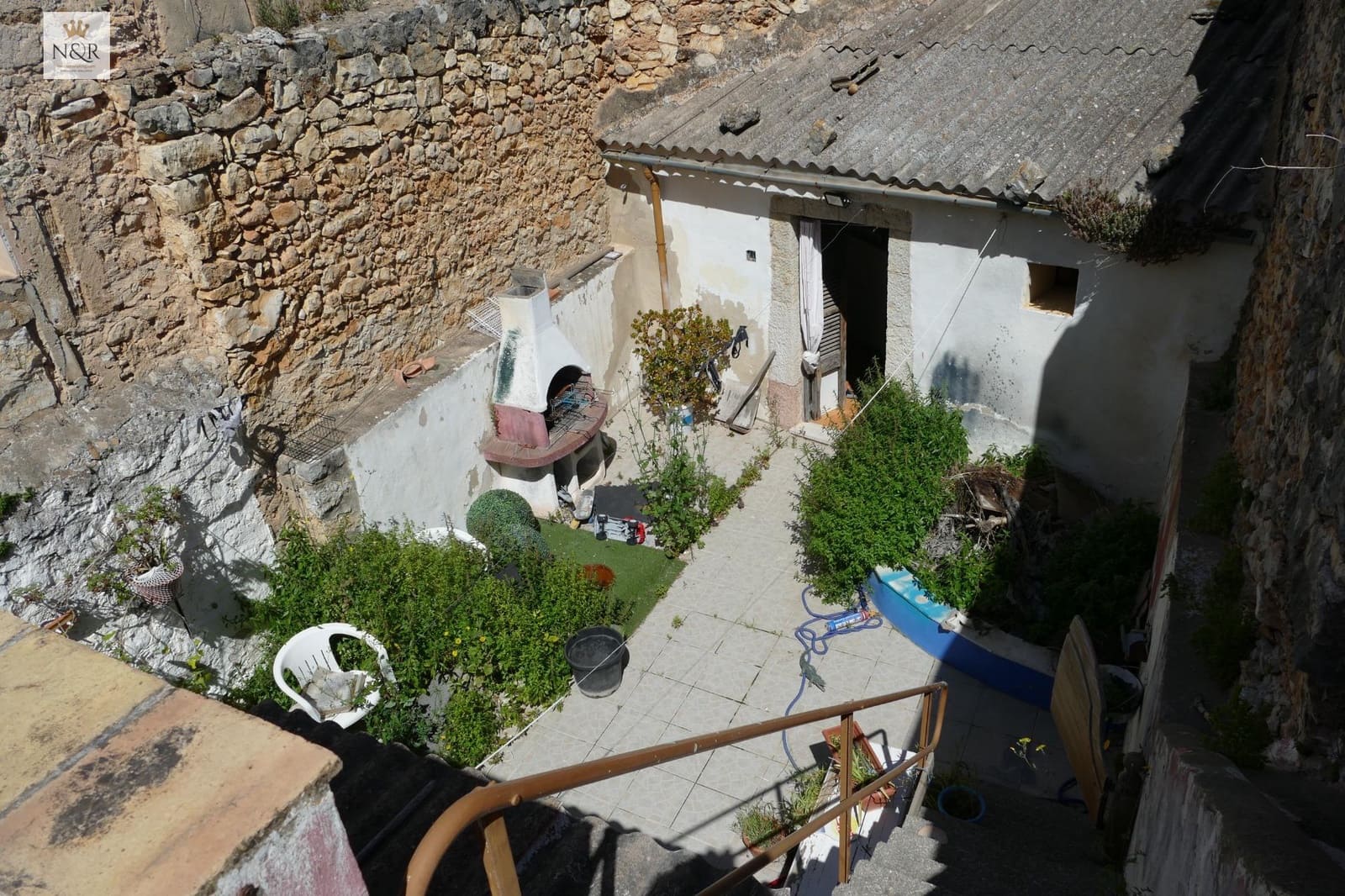 4 bedroom Villa for sale in Binissalem - € 475,000 (Ref: 9936768)