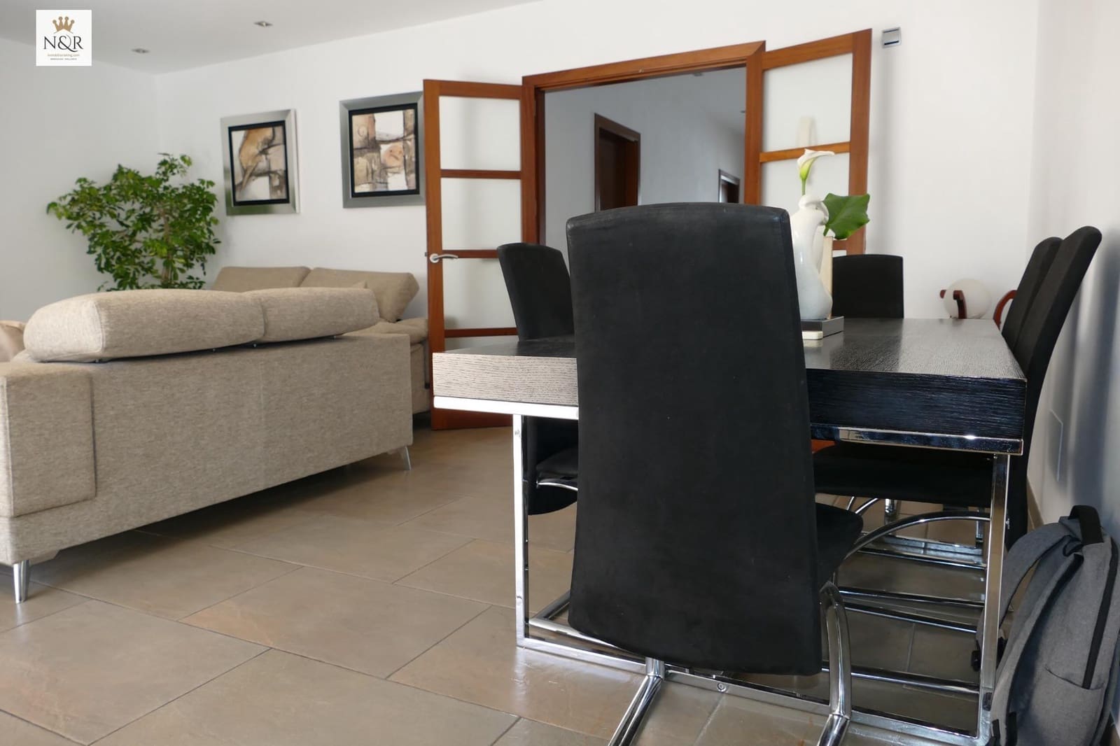 4 makuuhuone Huvila vuokrattavana paikassa Binissalem mukana 
autotalli - 2 350 € (Ref: 9936769)