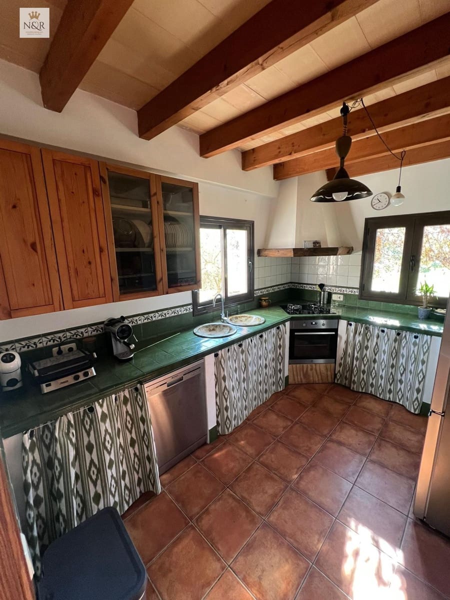 2 bedroom Finca/Country House for sale in Costitx - € 1,350,000 (Ref: 9936772)