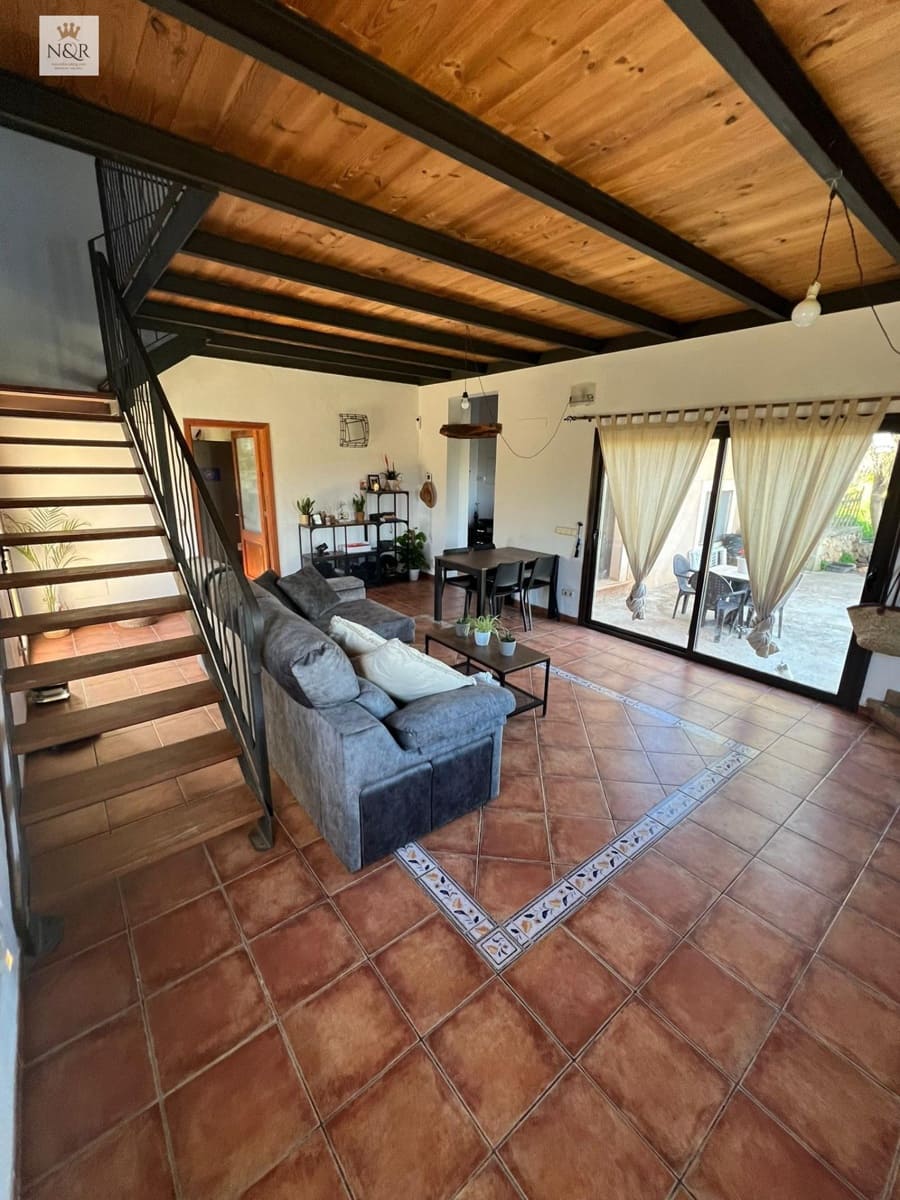 2 bedroom Finca/Country House for sale in Costitx - € 1,350,000 (Ref: 9936772)