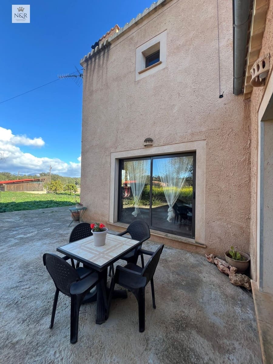 2 bedroom Finca/Country House for sale in Costitx - € 1,350,000 (Ref: 9936772)