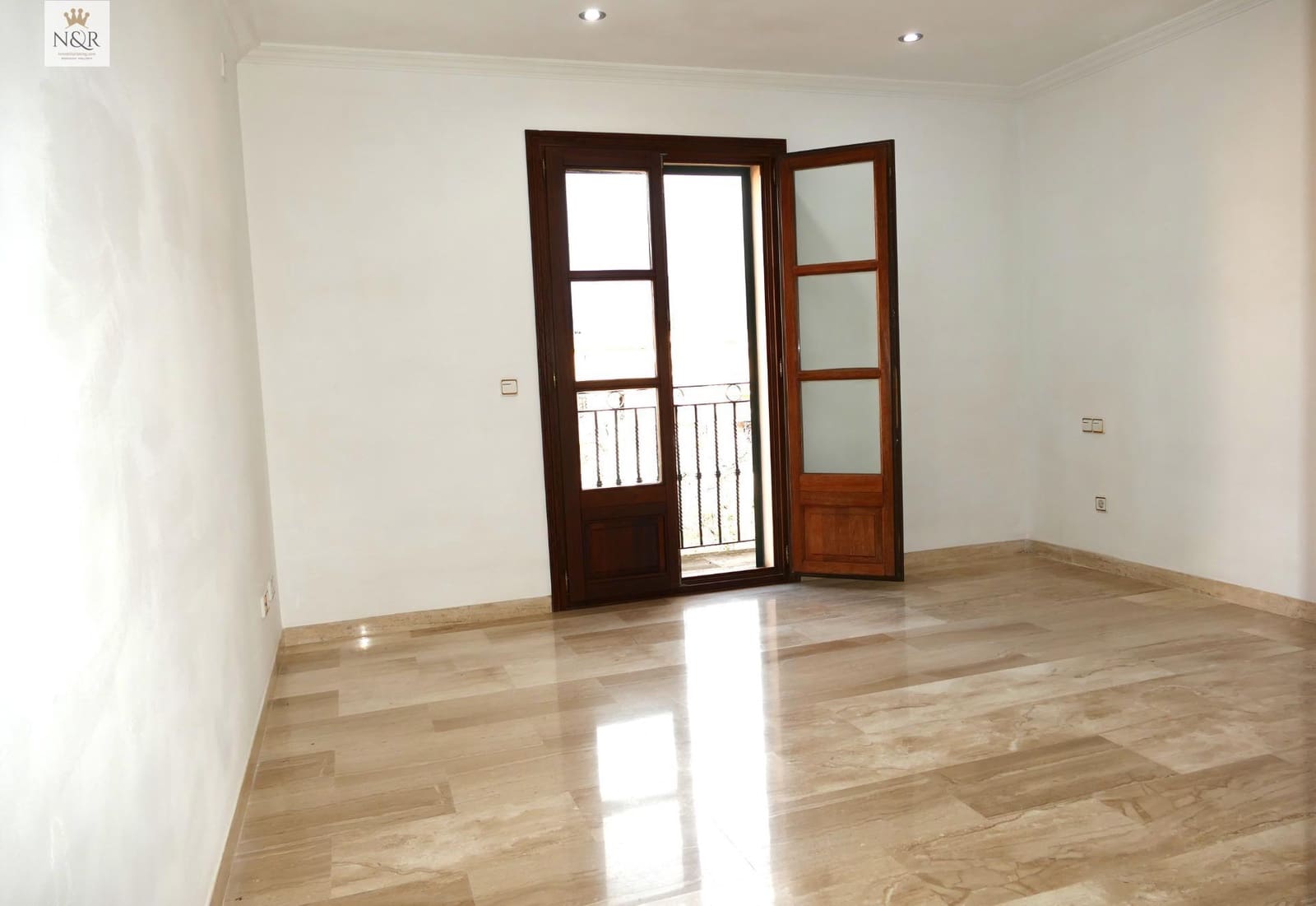 3 bedroom Penthouse for rent in Consell - € 1,700 (Ref: 9936776)