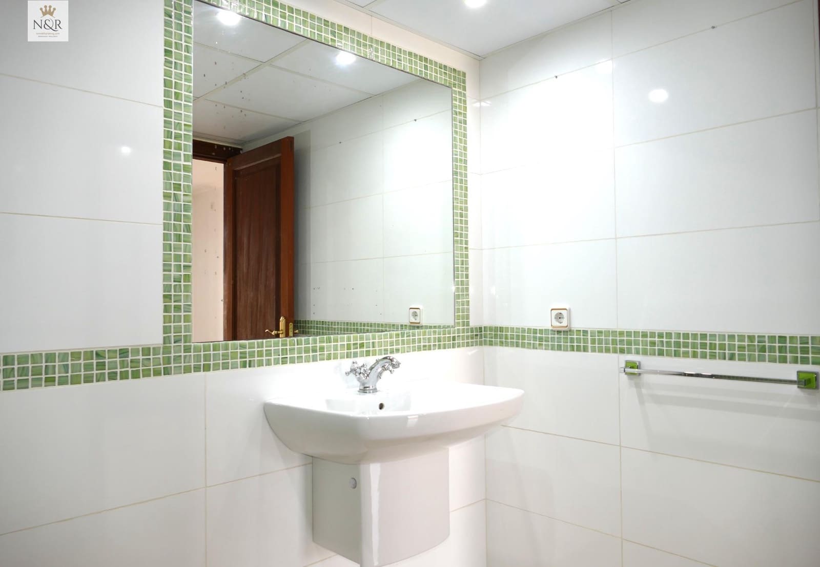 3 bedroom Penthouse for rent in Consell - € 1,700 (Ref: 9936776)