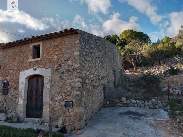 Hus til salgs i Caimari, Selva - € 270 000 (Ref: 9936780)