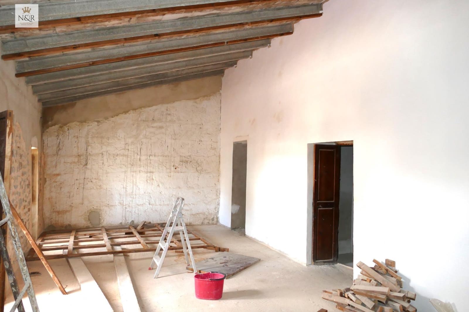 4 bedroom Villa for sale in Binissalem with garage - € 695,000 (Ref: 9936782)