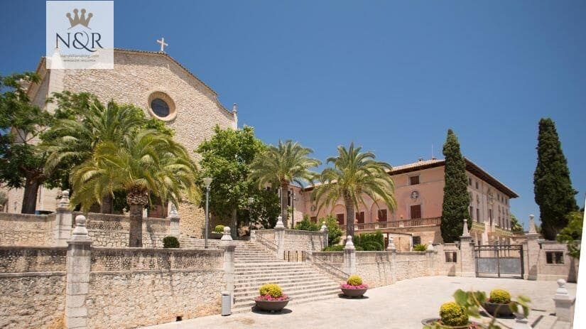 2 bedroom Townhouse for sale in Lloseta - € 179,000 (Ref: 9936786)