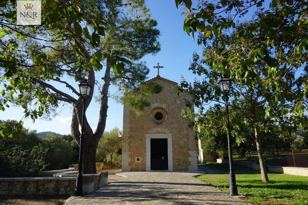 2 bedroom Townhouse for sale in Lloseta - € 179,000 (Ref: 9936786)