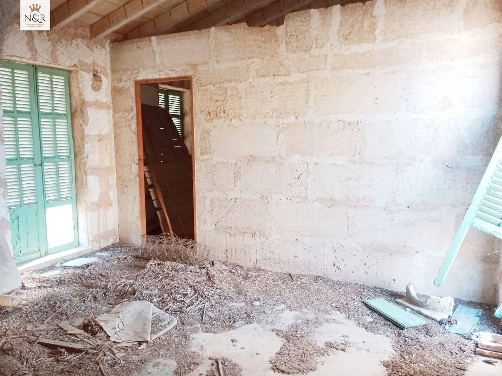 2 bedroom Townhouse for sale in Lloseta - € 179,000 (Ref: 9936786)
