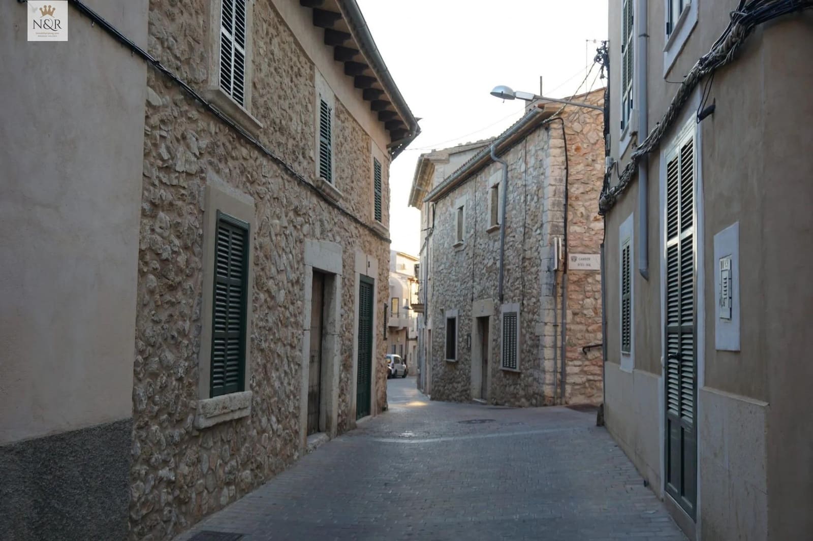 2 bedroom Townhouse for sale in Lloseta - € 179,000 (Ref: 9936786)