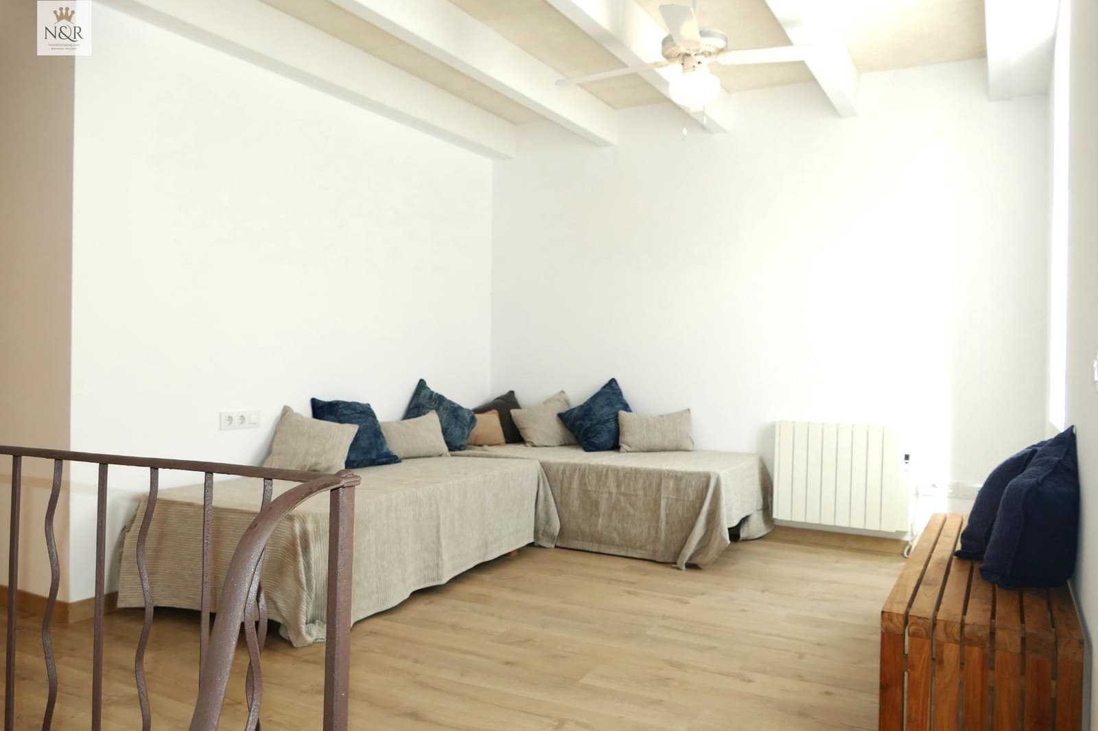 3 bedroom Townhouse for sale in Mahon / Mao with garage - € 895,000 (Ref: 9936788)