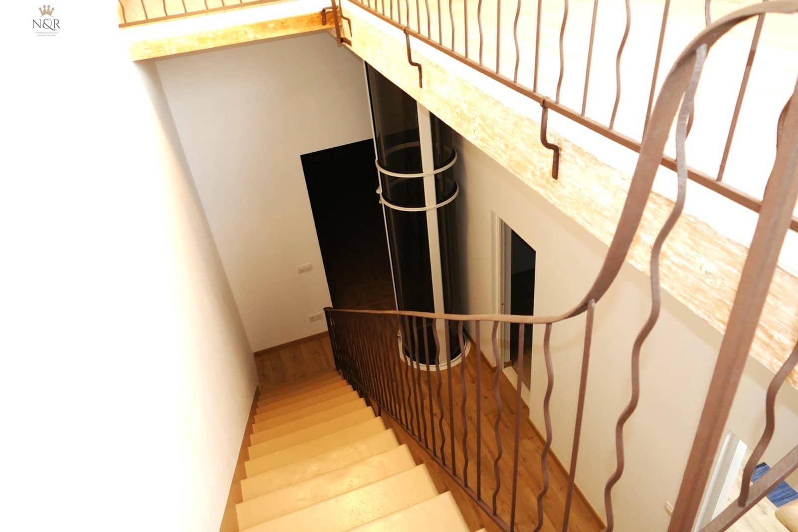 3 bedroom Townhouse for sale in Mahon / Mao with garage - € 895,000 (Ref: 9936788)