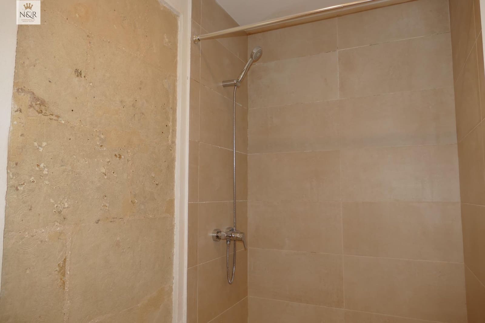 3 bedroom Townhouse for sale in Mahon / Mao with garage - € 895,000 (Ref: 9936788)