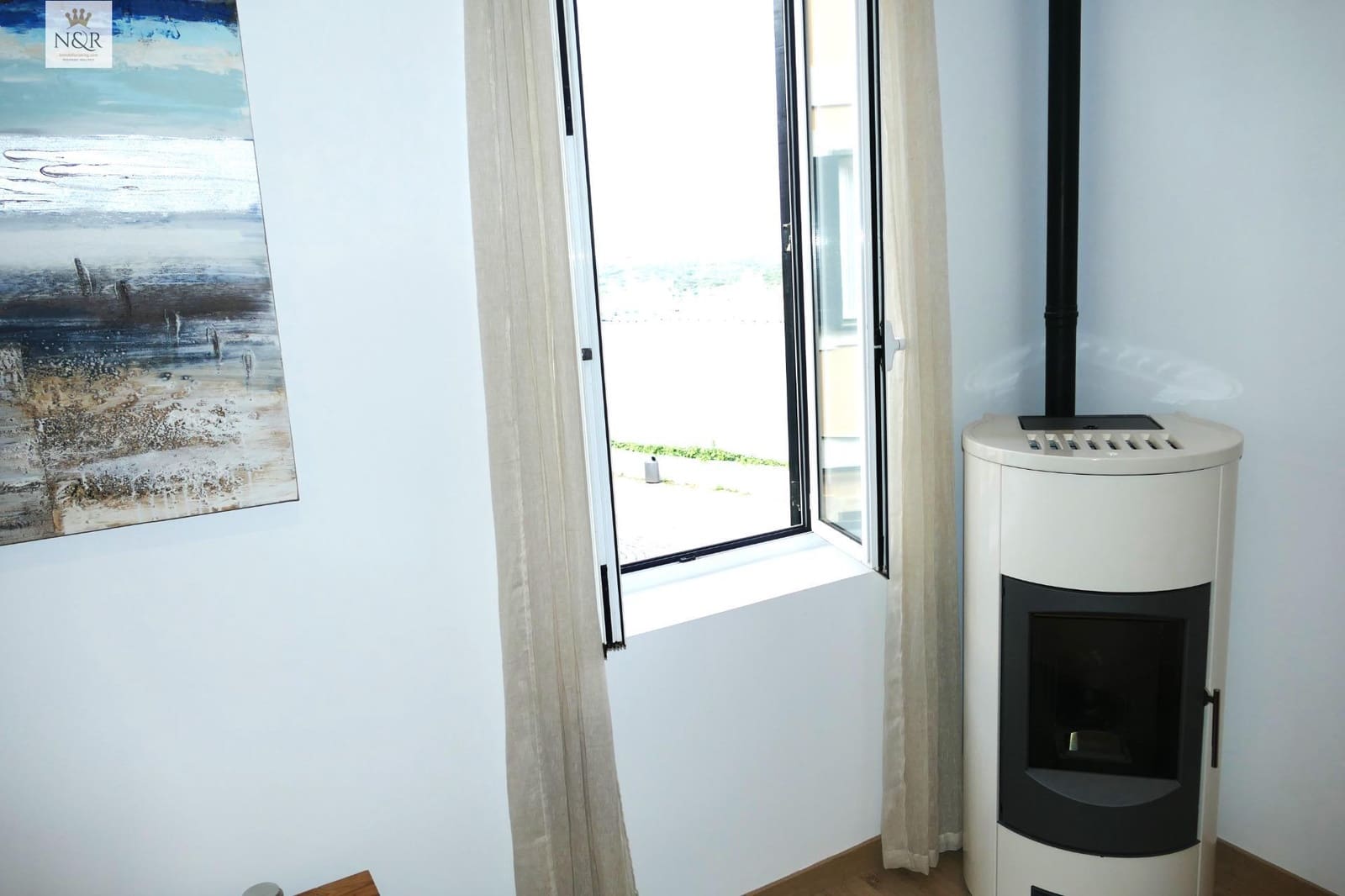 3 bedroom Townhouse for sale in Mahon / Mao with garage - € 895,000 (Ref: 9936788)