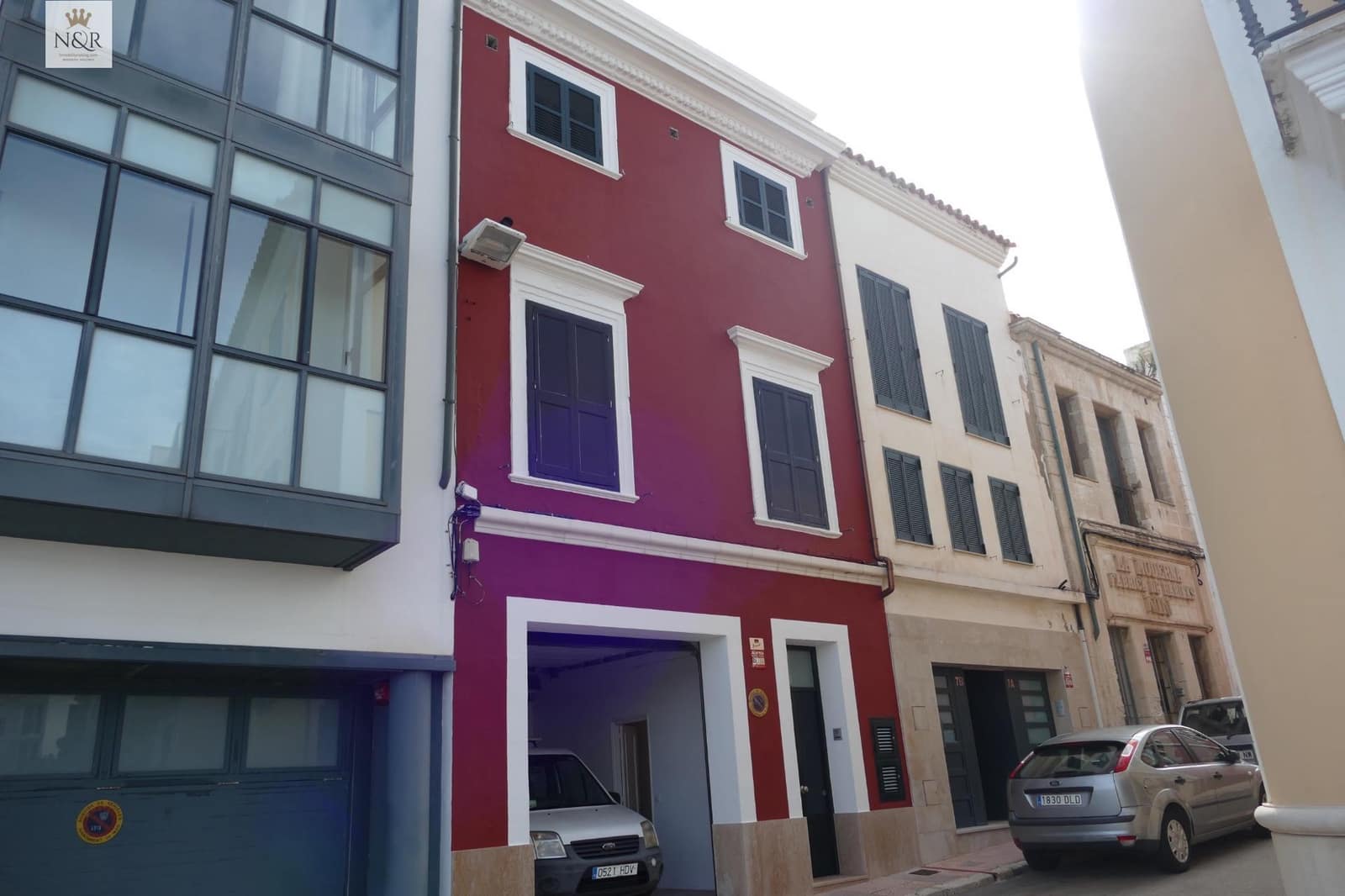 3 bedroom Townhouse for sale in Mahon / Mao with garage - € 895,000 (Ref: 9936788)