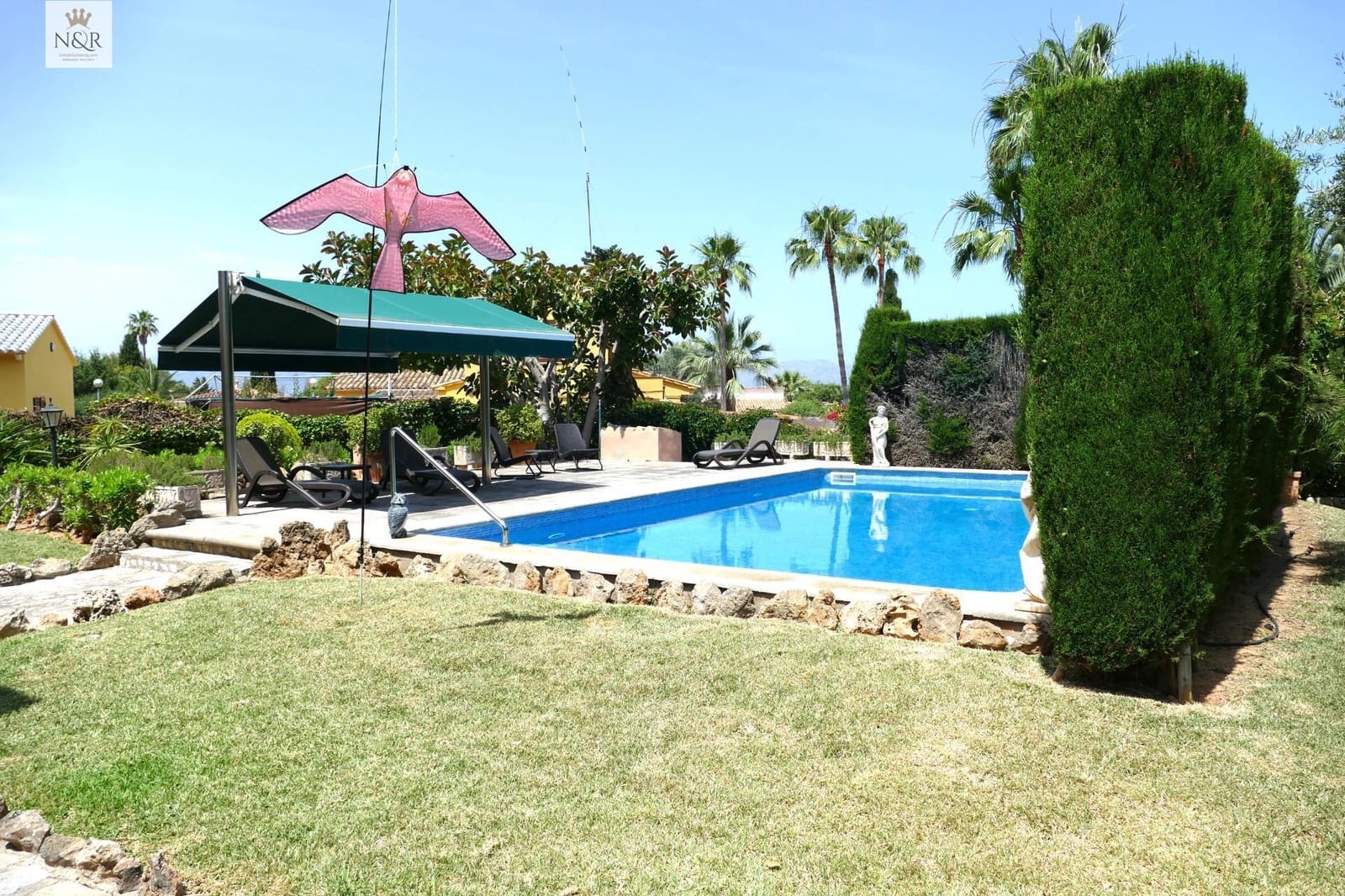 5 bedroom Villa for sale in Mal Pas-Bon Aire with pool - € 1,686,000 (Ref: 9936792)
