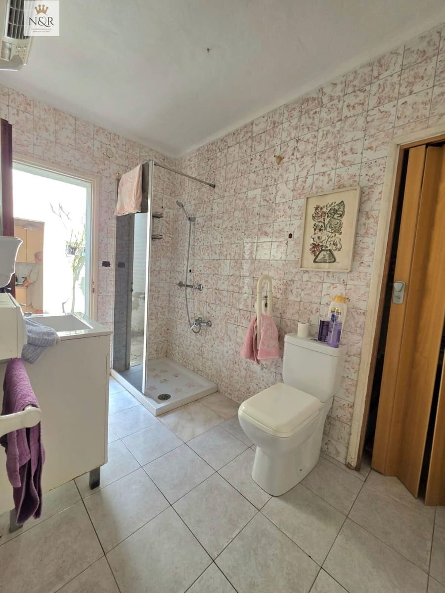 4 bedroom Townhouse for sale in Consell with garage - € 960,000 (Ref: 9936798)
